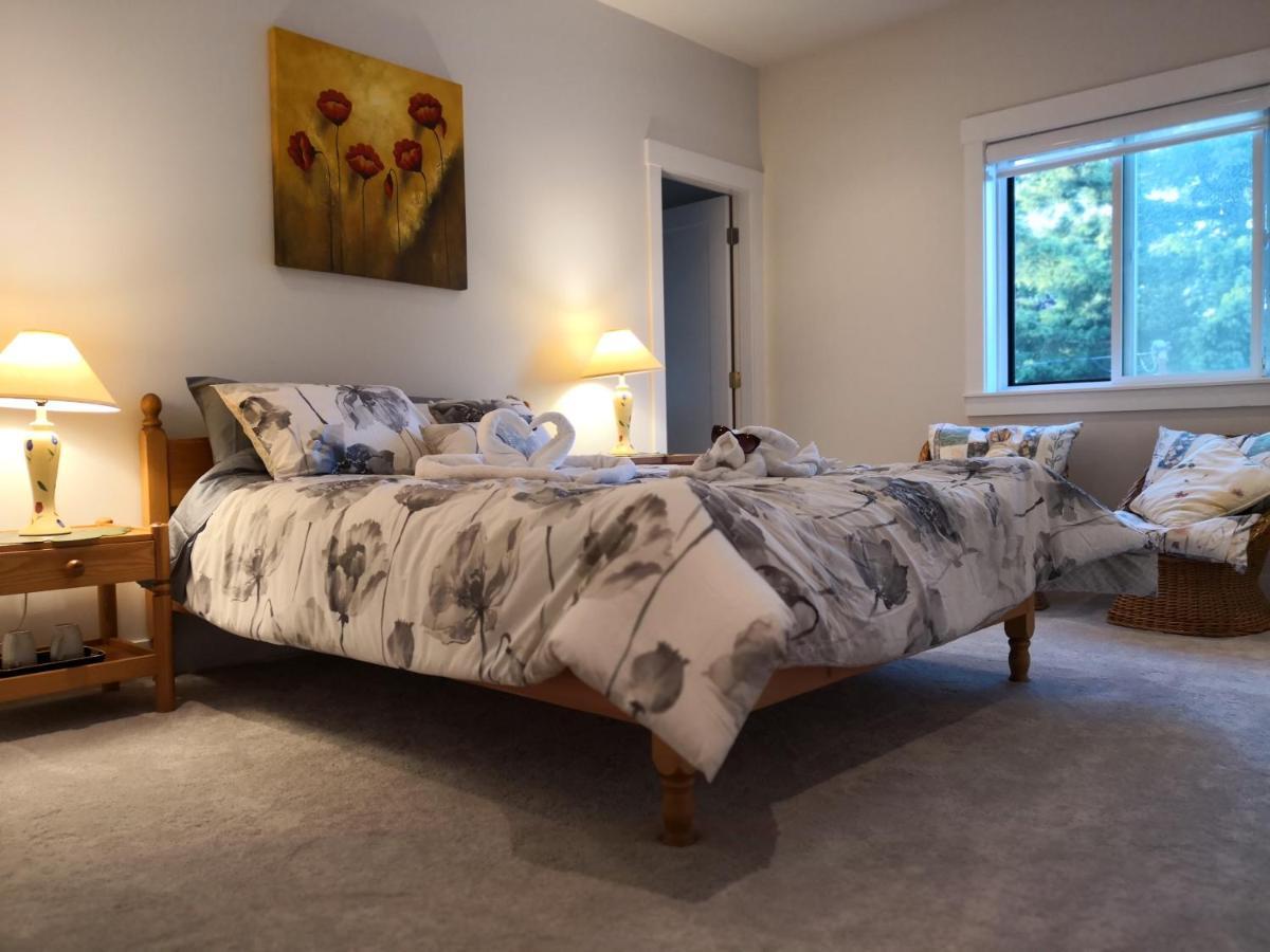 Delovely B&B ホワイトロック エクステリア 写真