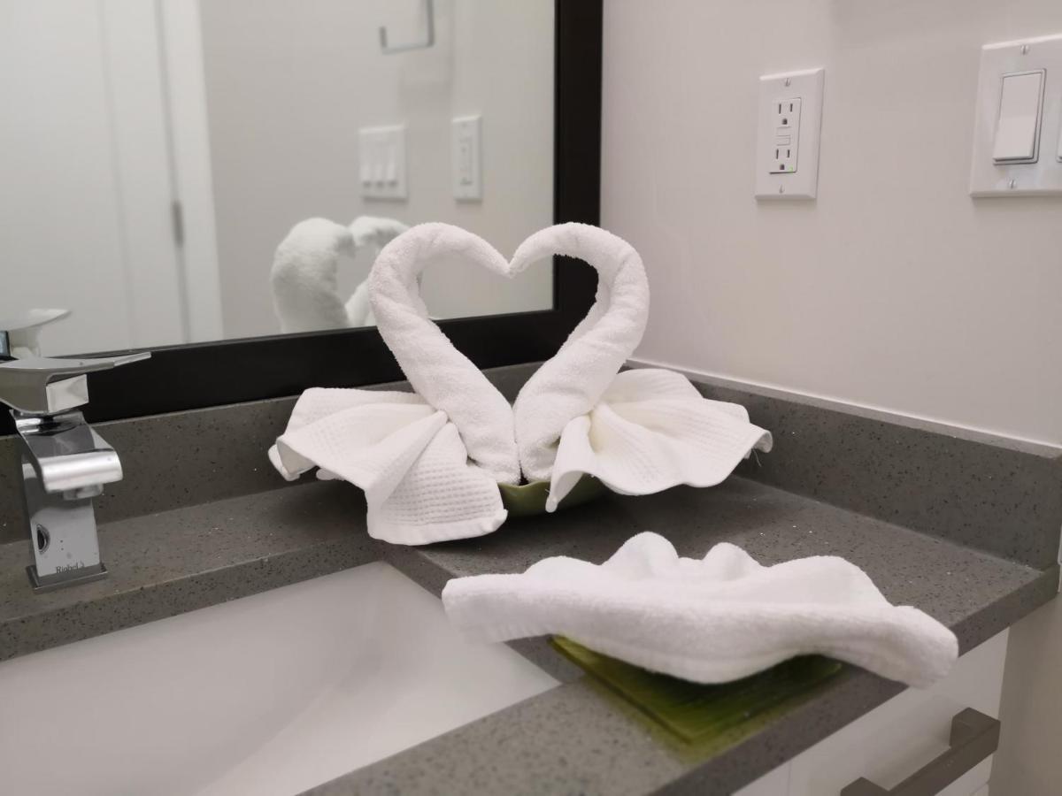 Delovely B&B ホワイトロック エクステリア 写真