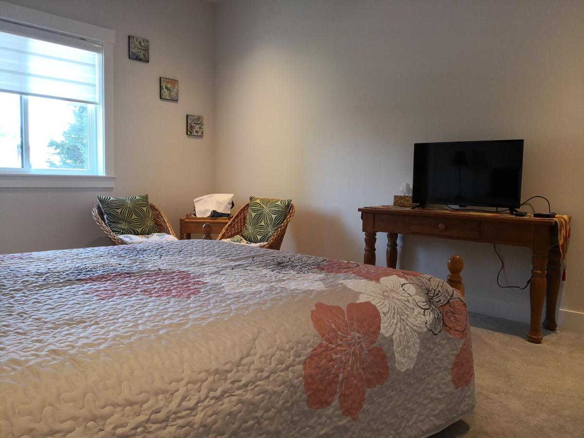 Delovely B&B ホワイトロック エクステリア 写真